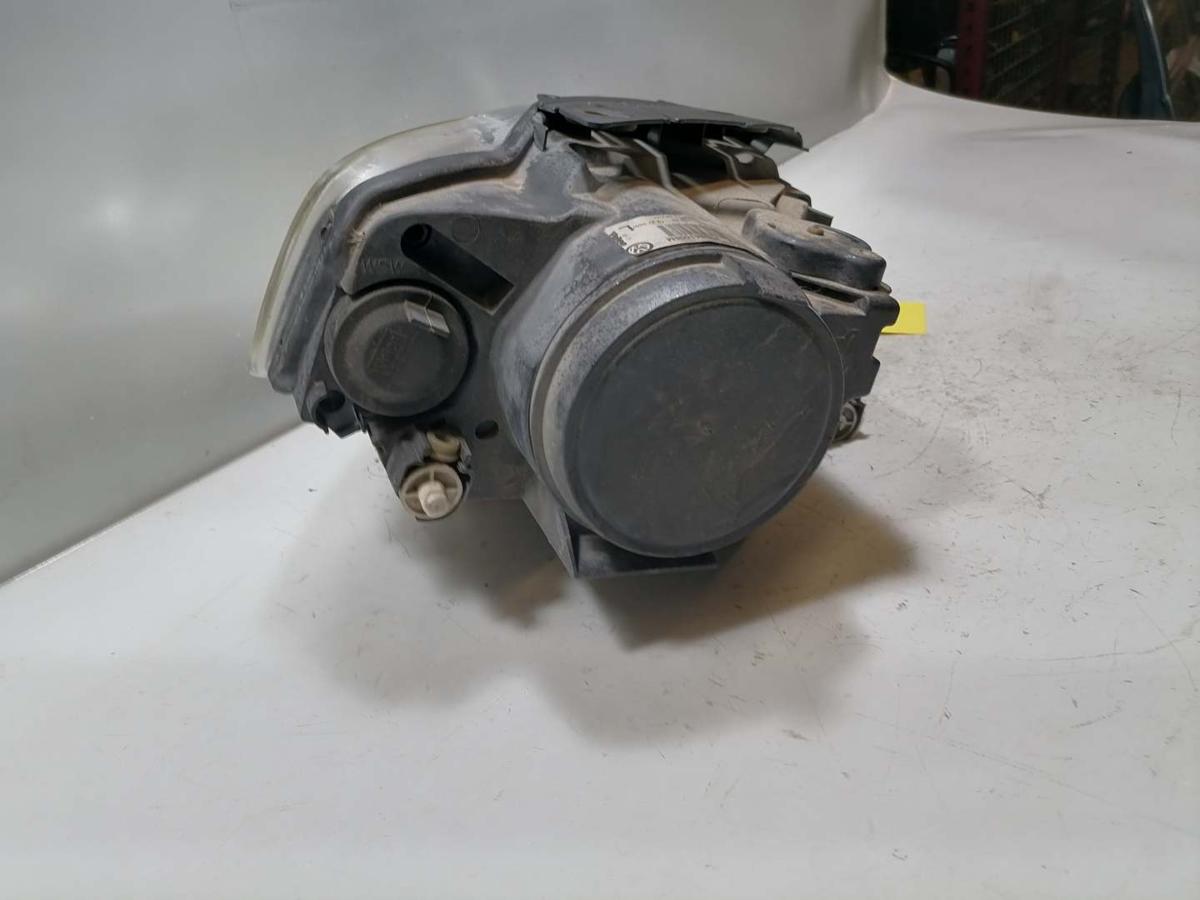 VW Passat 3C B6 Bj.2005 original Scheinwerfer vorn links Halogen